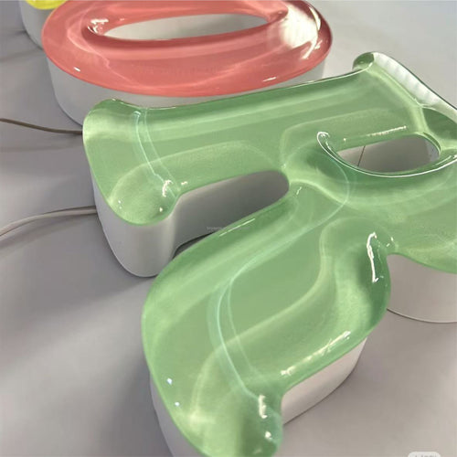 Customizable 3D Illuminated LED Fonts Waterproof Stainless Steel Electronic Sign Board, Applicable to Company, Hospital, Advertising Industry