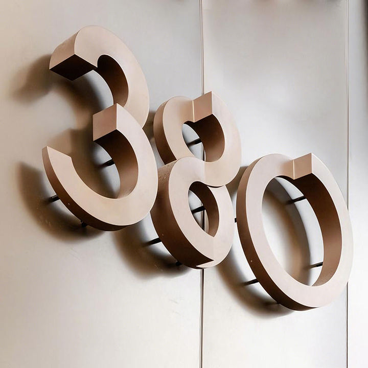 Customize Non Luminous Stainless Steel 3D Letters. 3D Signage. 3D House Numbers for Buildings and Hotels. Fast Delivery