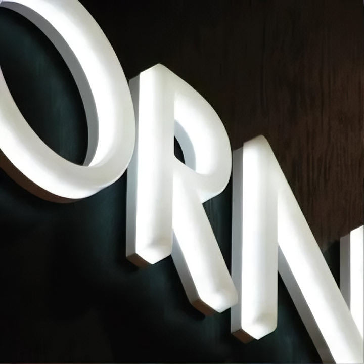Customize 3D Illuminated Alphanumeric Letters That